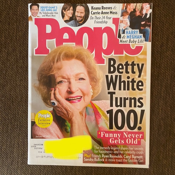 People Other Betty White People Magazine January 2022 Betty White